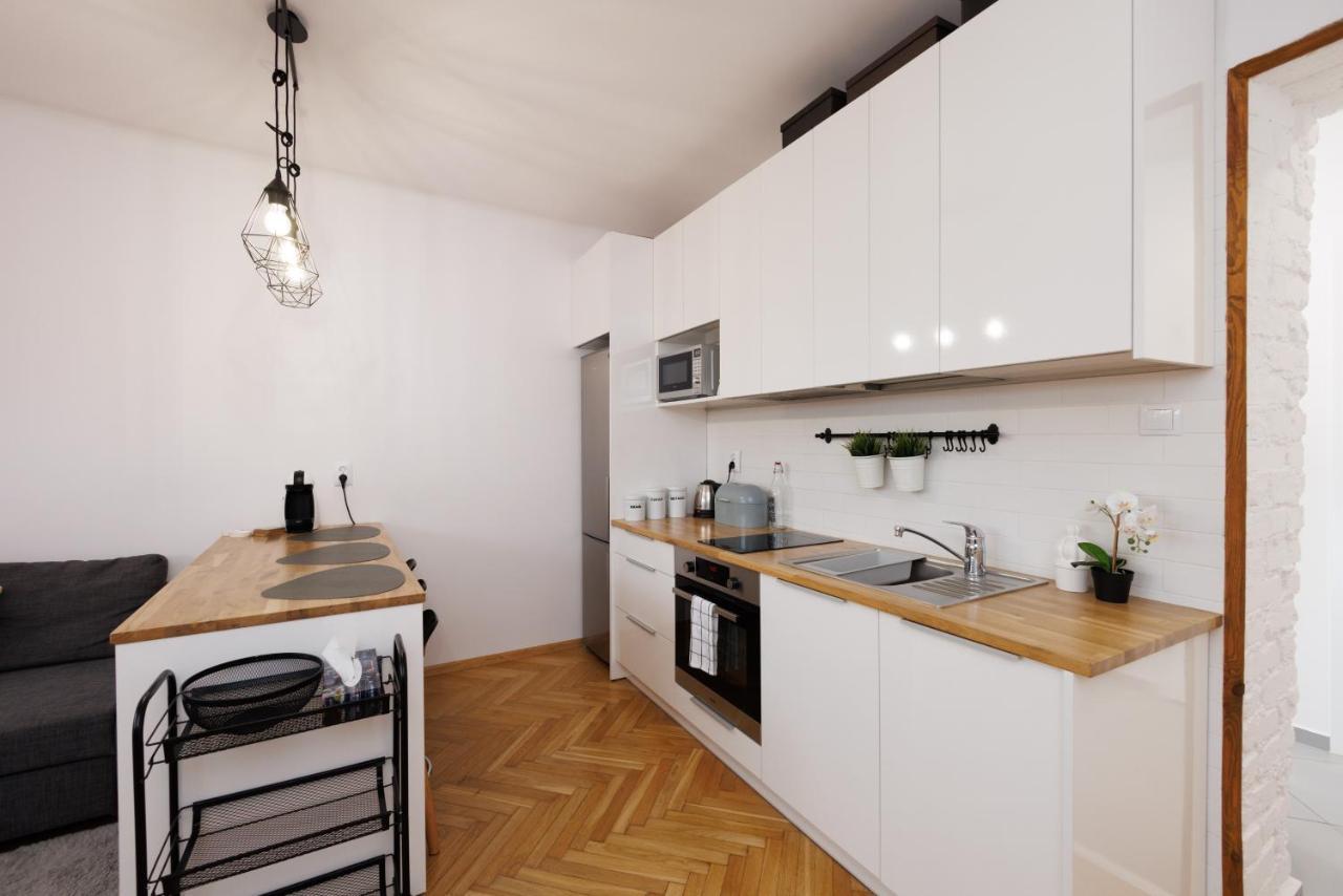 Studio Apartament Centrum ビャウィストク エクステリア 写真